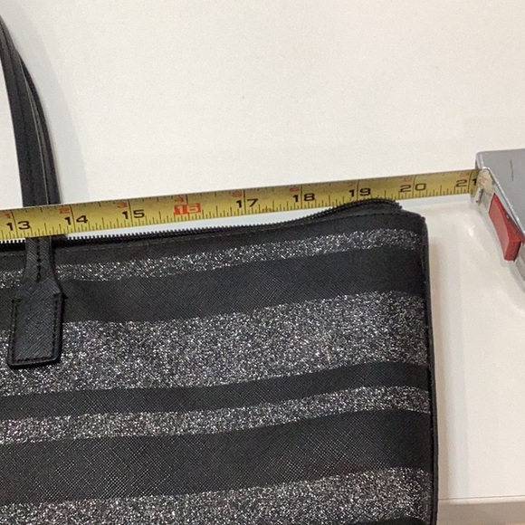 🍄 Kate Spade Black and Silver Striped Tote Bag - Picture 14 of 15